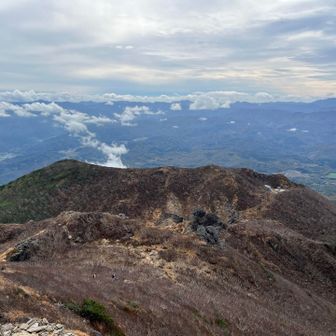 鳥海山の奥の新山を見たかった🥴