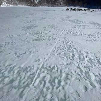 ここをピッケルでおもいっきり叩くとどうなるか
とても気になりましたがまたこんどにします⛏️