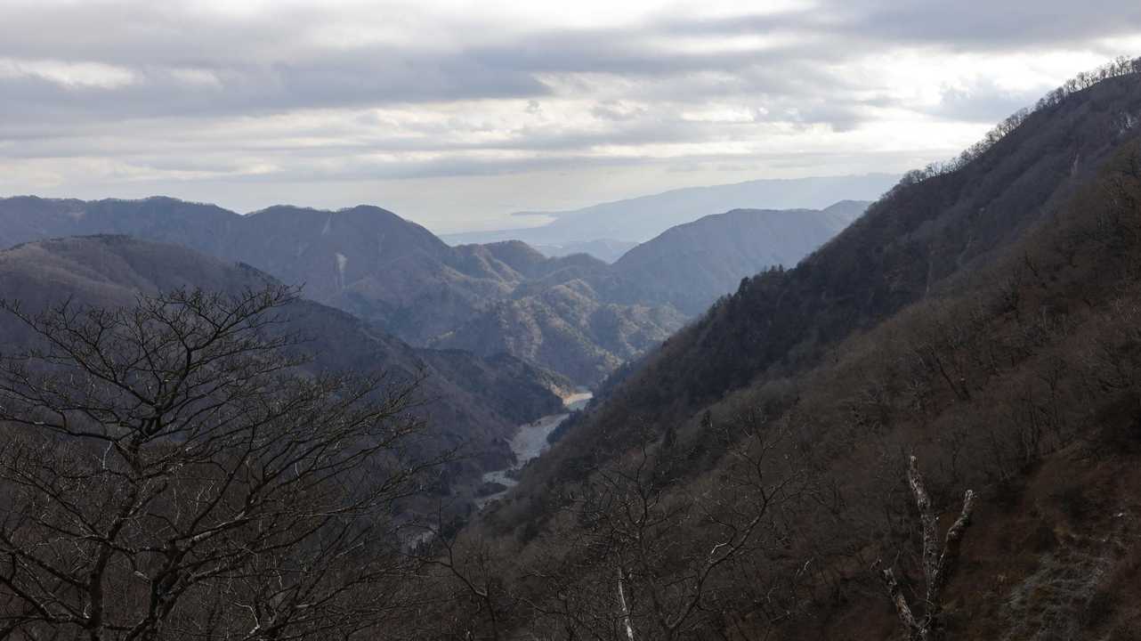 丹沢主脈縦走（檜洞丸•蛭ヶ岳•丹沢山•塔ノ岳•鍋割山） の写真 24