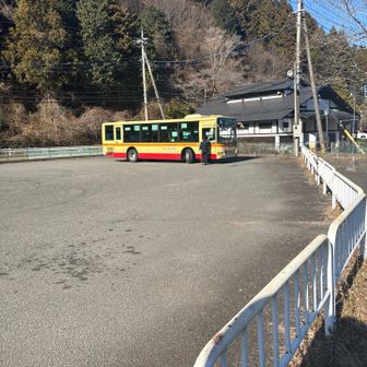 このバスで本厚木駅まで行きました