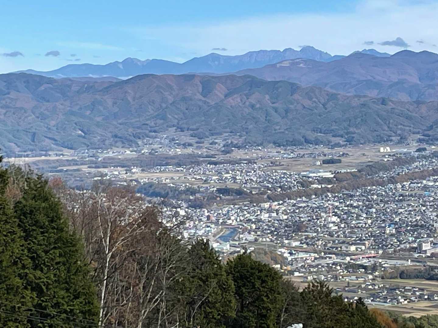 北東の方には八ヶ岳も綺麗に望めました。