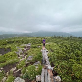 朝ごはん前に祖母岳へ