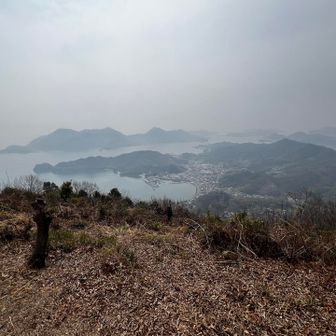 霞んでるけど眺望良いところ〜