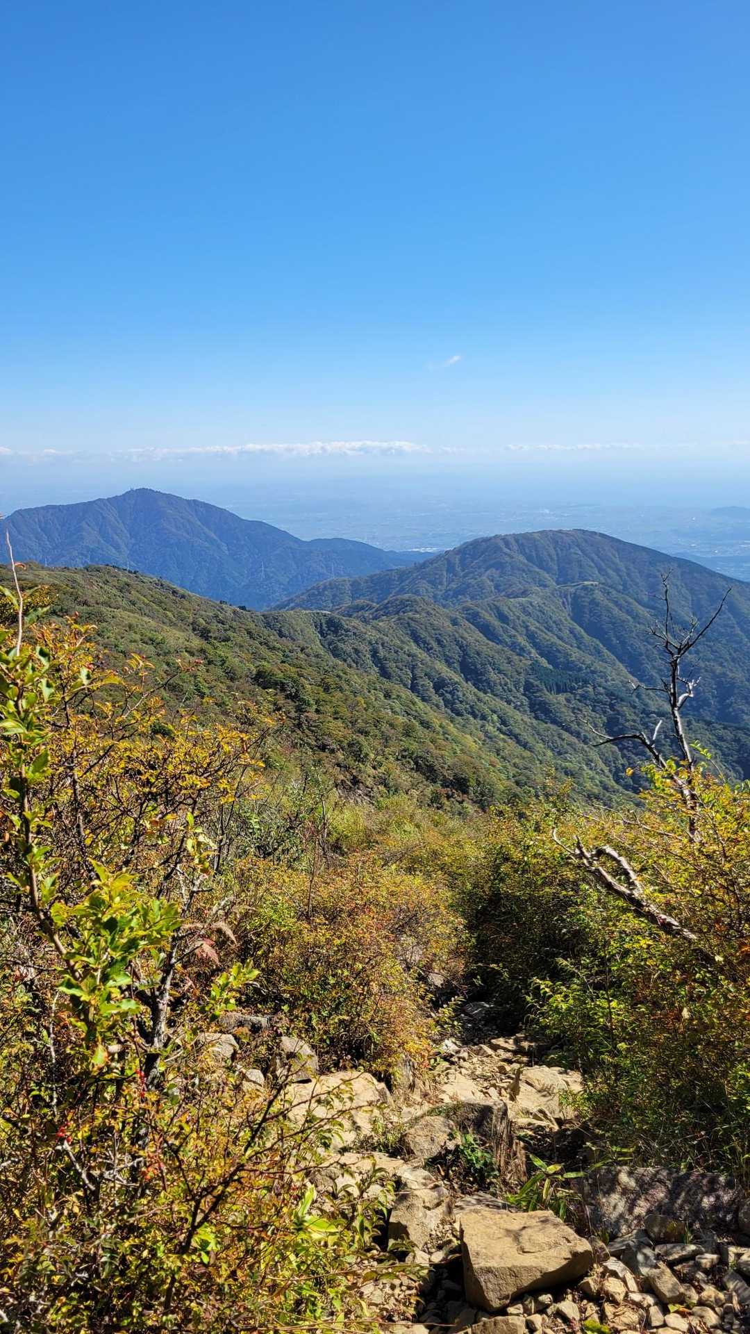 大山に三ノ塔