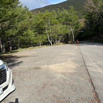 駐車場に帰って来ました。膝のトラブルで遅くなり､私の車だけでした。