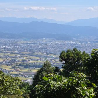 マロコ展望台からﾊﾟﾁﾘ