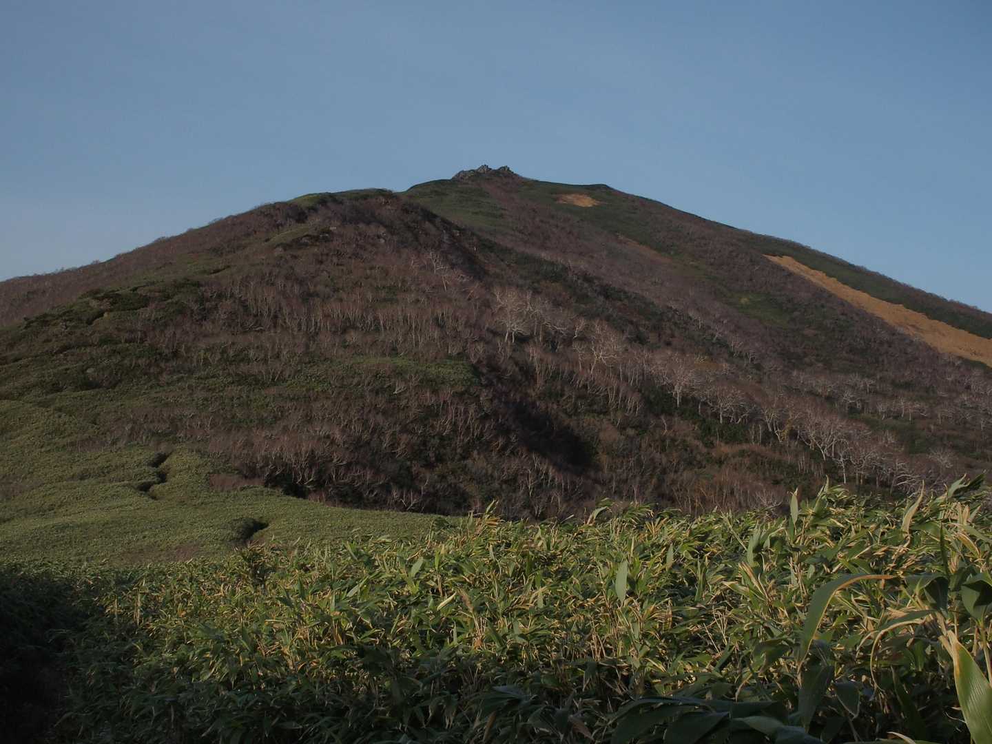 目国内岳。