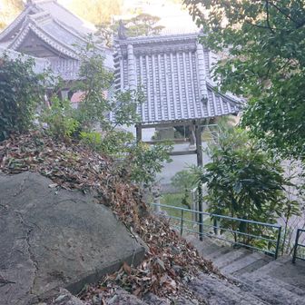 毘沙門天から登る。