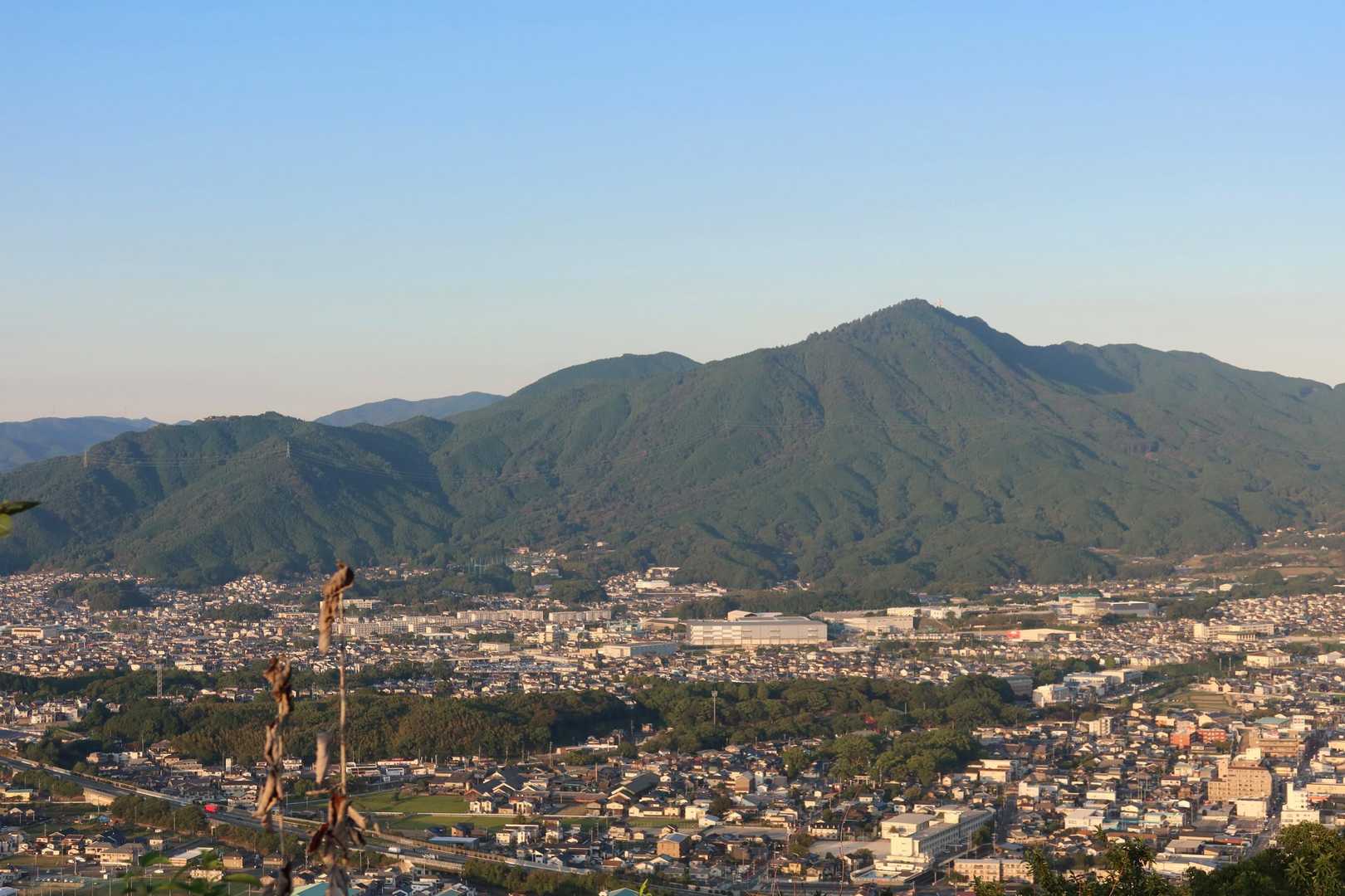 米ノ山に若杉山