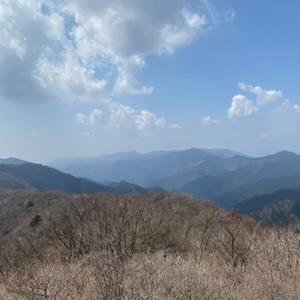 熊鷹山頂見晴らし台より　今年は残念😑