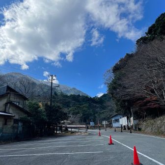 駐車場　帰って来ました