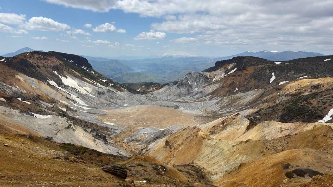 安達太良山、こどもの日ハイク の写真 7