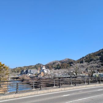 左手(東方向)に香嵐渓🍁