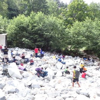 白出沢は沢山の学生さん