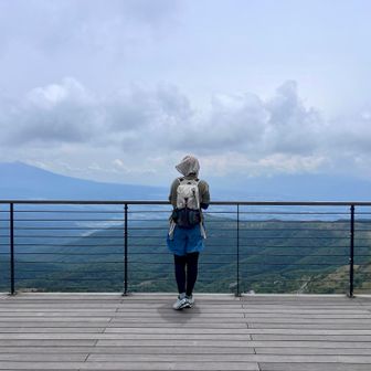 山頂にはスカイテラスもあります！！