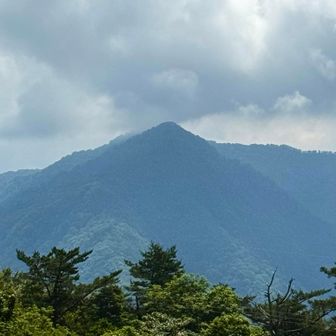 目の前に牛岳ドーン⛰️✨

残念ながら立山連峰は見えません😅