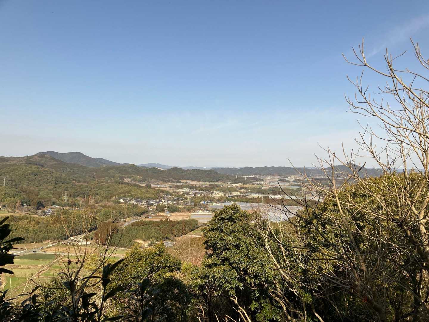 平尾山往復 | 瑞泉寺から始まる、石仏が見守る山歩コースの写真