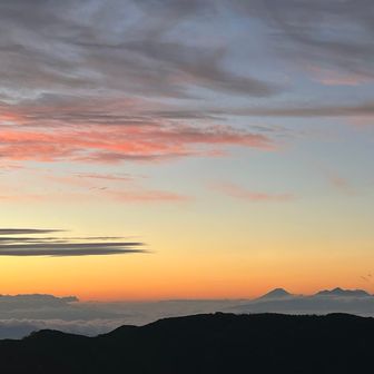 富士山🗻と、あれ、南アルプスの方？