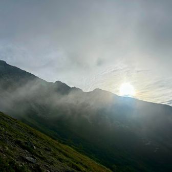 鷲羽岳へ向かいます。