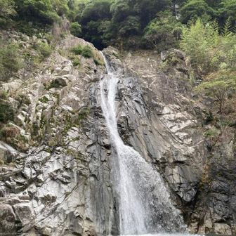 雄滝