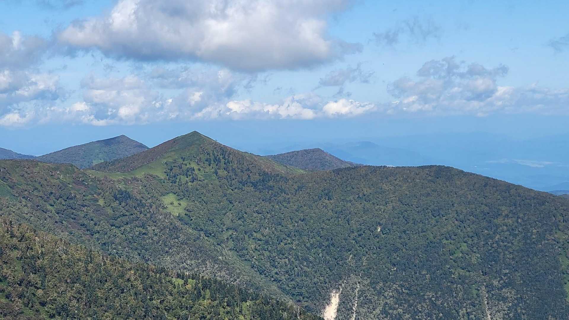 ペケレベツ岳