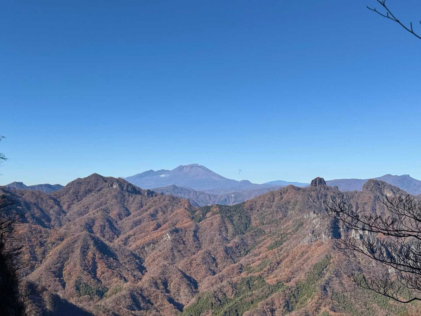 浅間山は目立つ