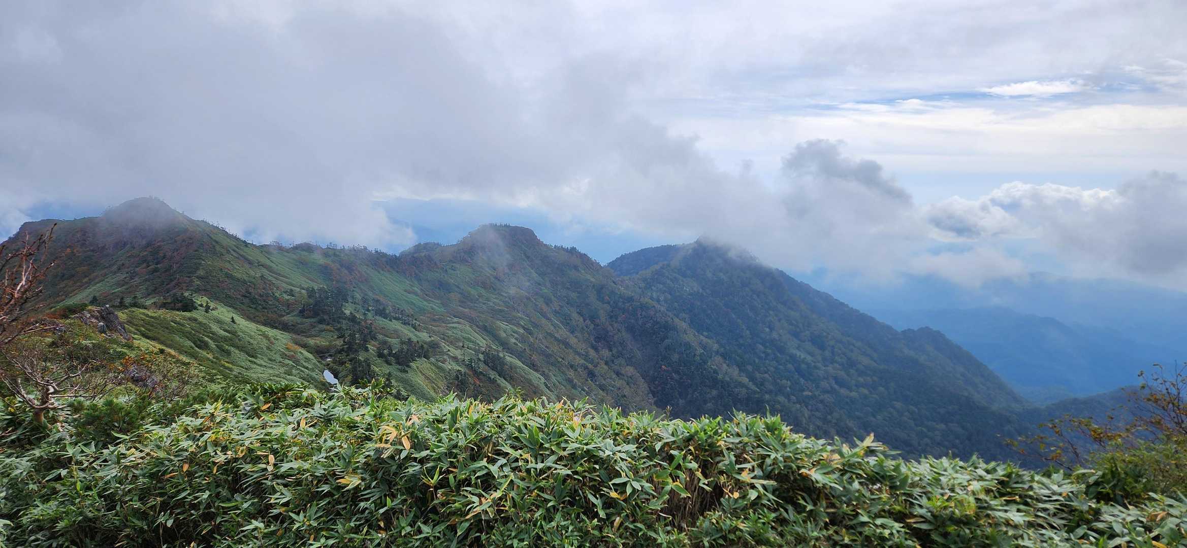 歩いて来た稜線⛰️
カッコいいね👍️