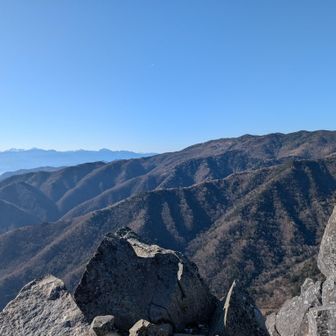 無も知らぬ尾根をパチリ