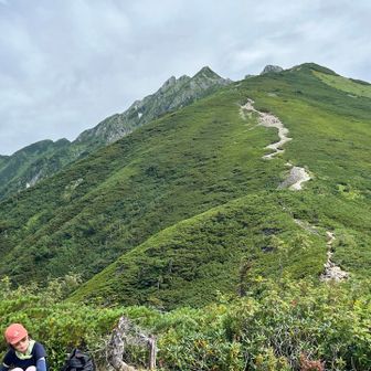西穂丸山、小休止して。ここから未経験のルート