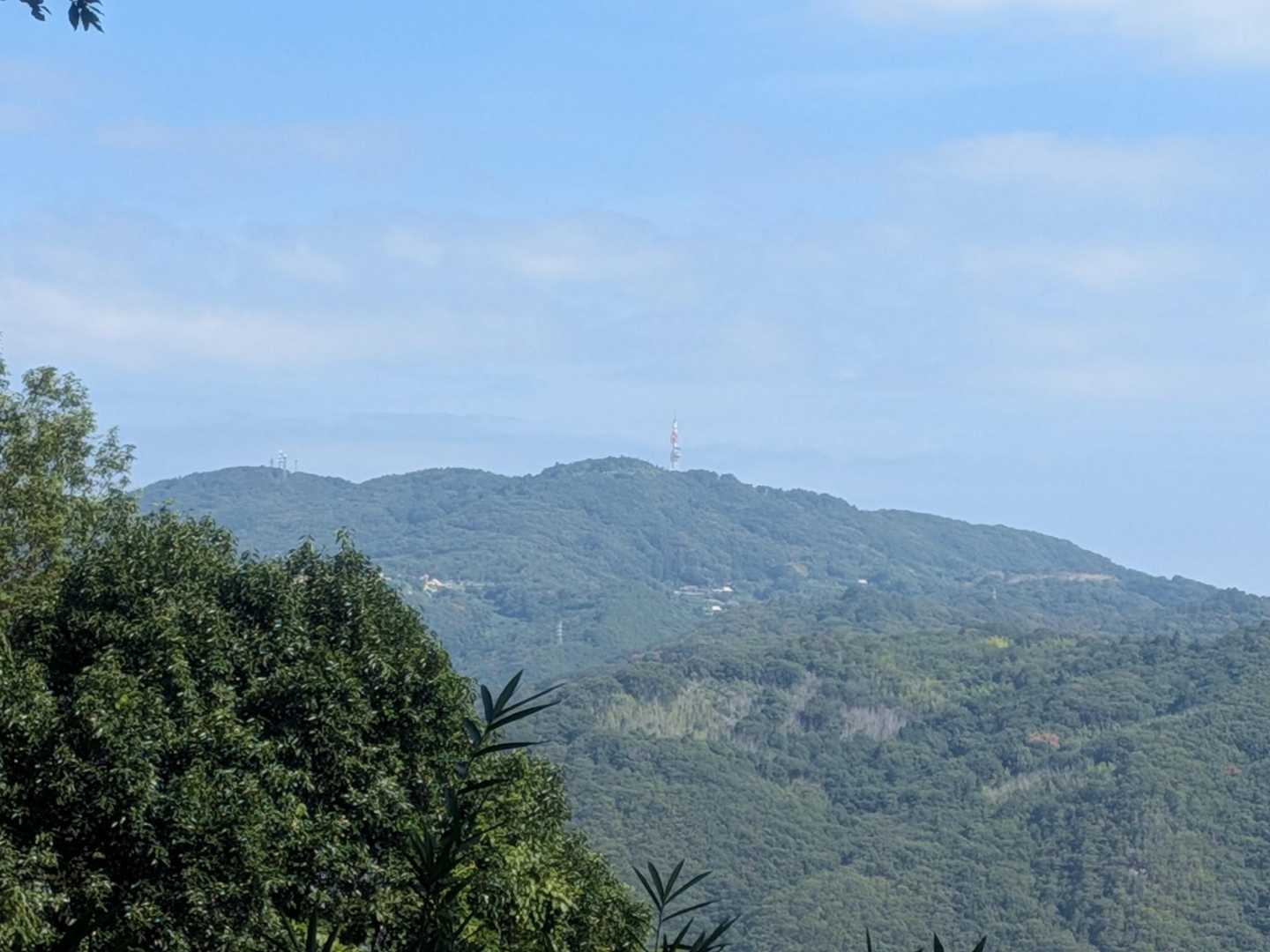 金山を見るポイント
ここから大山も見える事があるそうだけど見た事ないわ😆