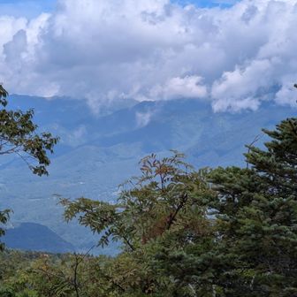 火打岳方面
雲が多いね😂