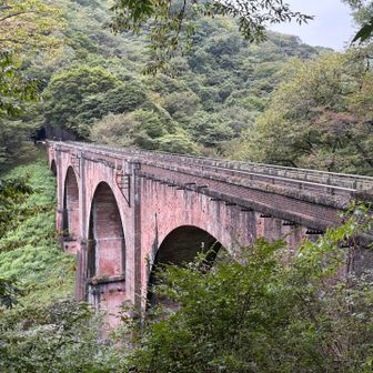 国指定重要文化財である碓井第三橋梁です