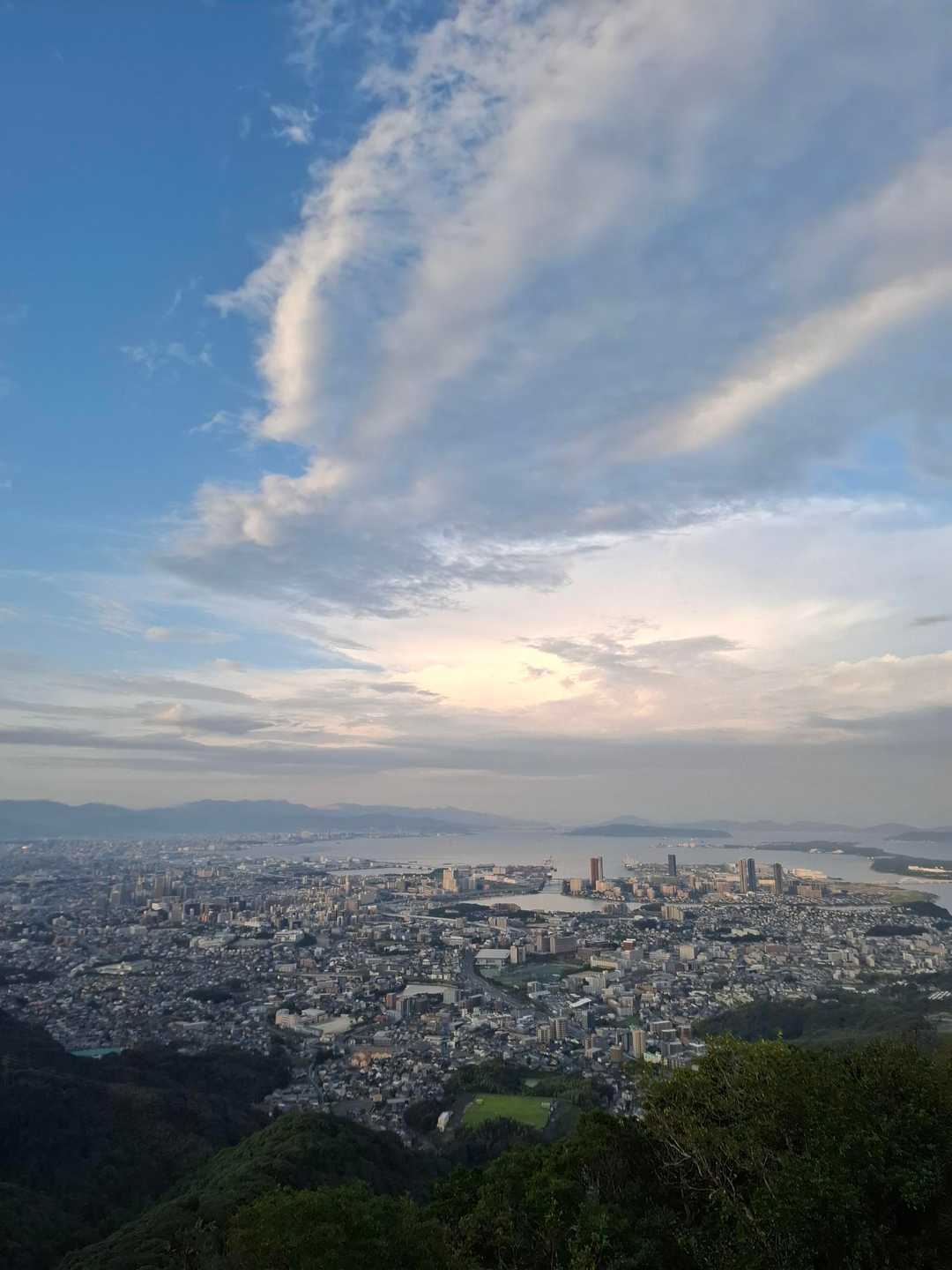 博多方面を一望