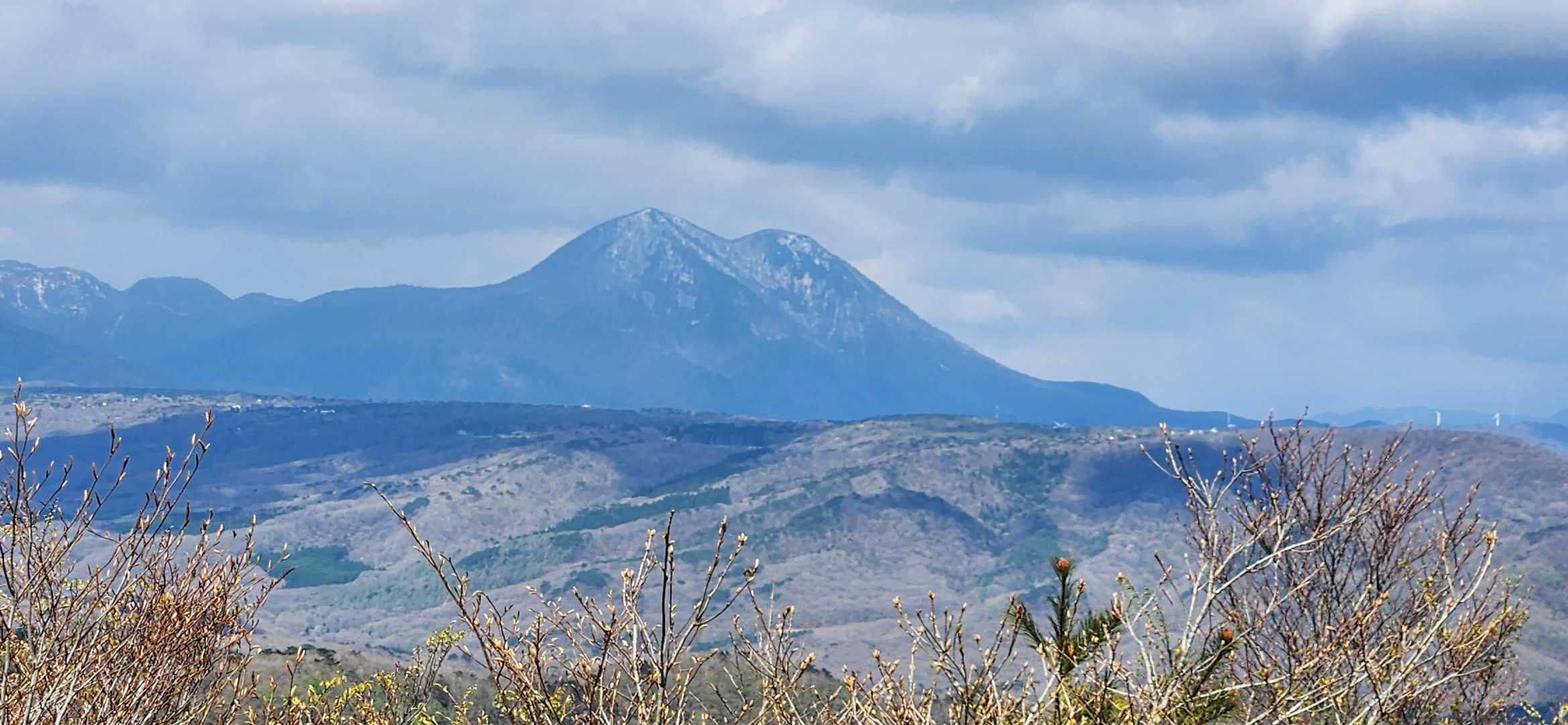 二岐山