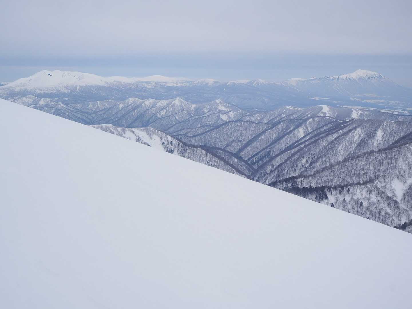 奥は岩手山と秋田駒ヶ岳