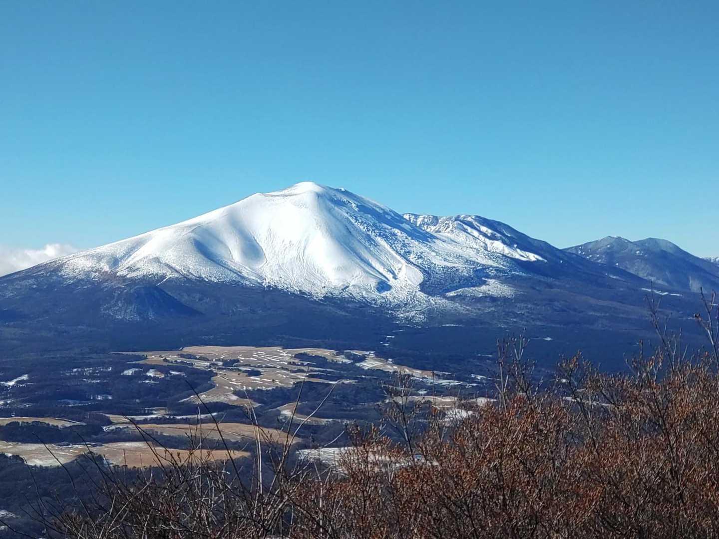浅間山素晴らしい✨
冠雪した浅間山が好き😄