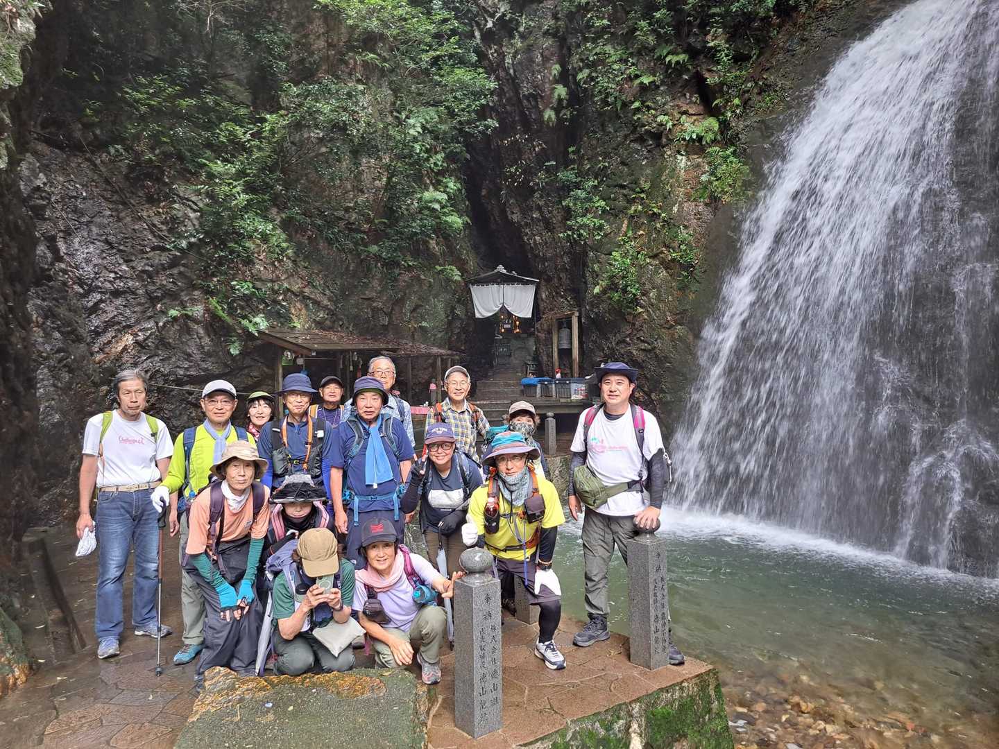 浪速】夏仕様の中山縦走路 木陰を歩く / ynziziの登山データ | YAMAP