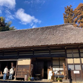 見ててほっこりしますね。
古き良き日本
縁側には昔のおもちゃもあり、遊ぶことも出来ます