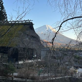 無事下山。夕方の富士山も美しい。