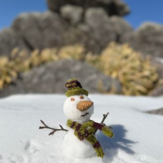 お次女が編んでくれた帽子とマフラーでおめかし⛄️