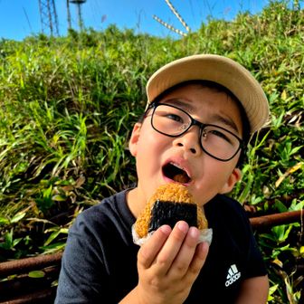 お弁当の焼おにぎり食べるの忘れたって⁉️