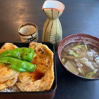 木の子茶屋で昼飯を食べた