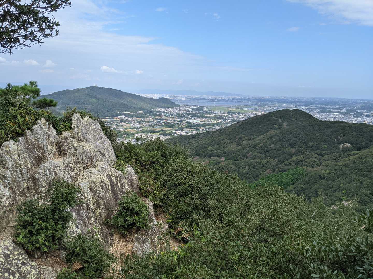 滝頭公園登山口-小衣笠の道登山口-衣笠山-滝頭山 周回コースの写真