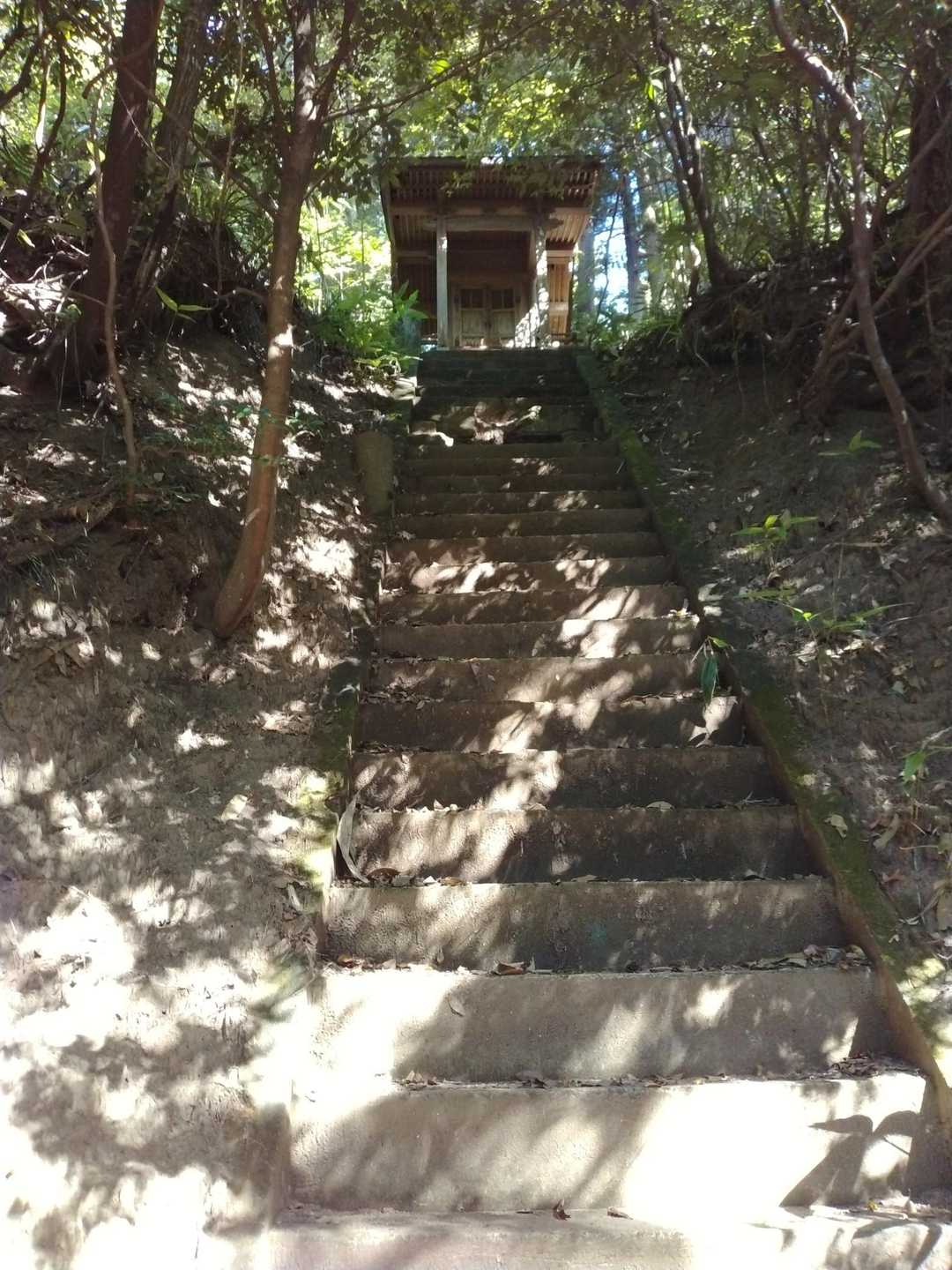 旧奥の宮にお詣り🙏