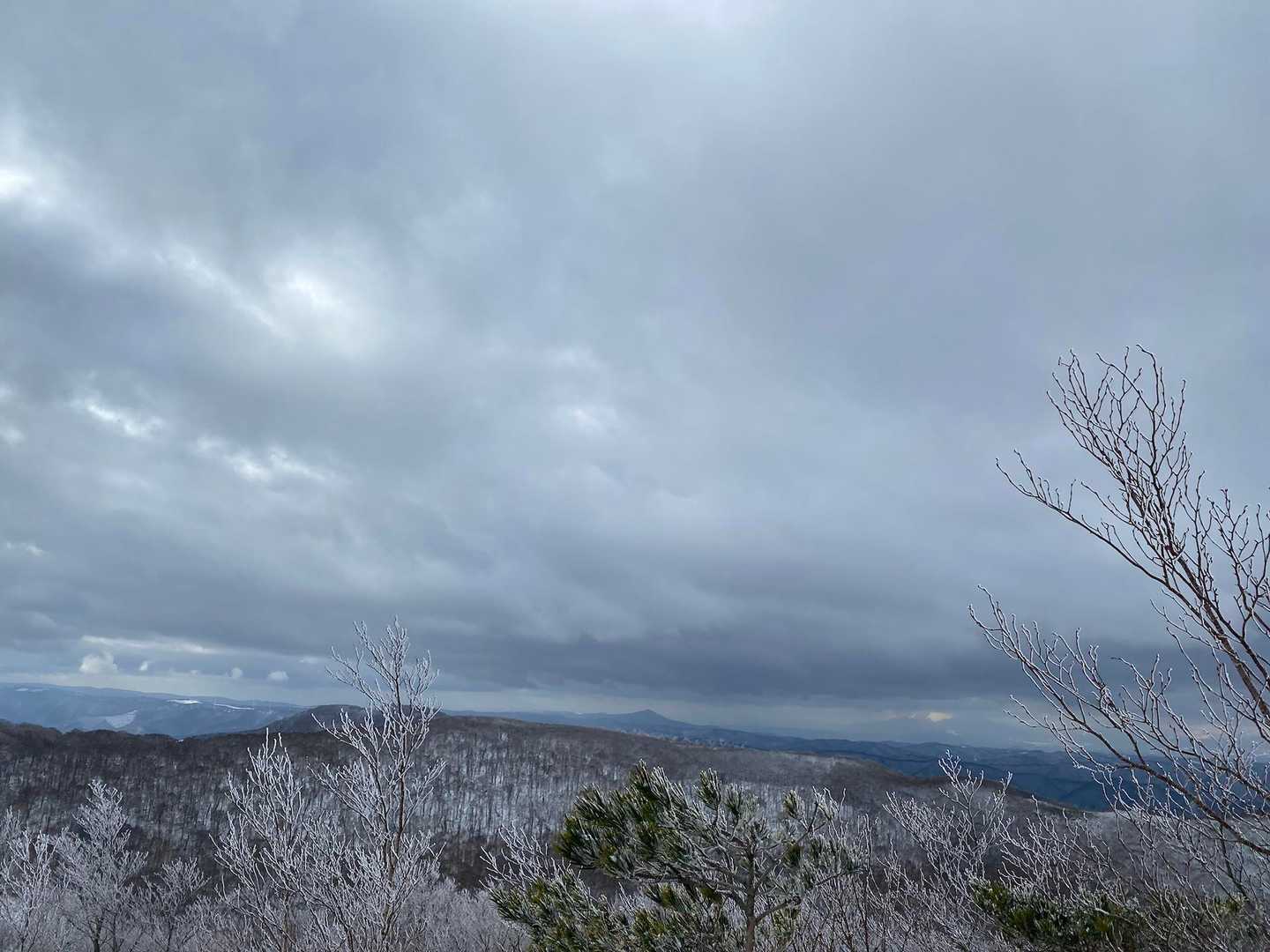 真ん中のお山は姫神山
岩手山は残念ながら雲の中☁️