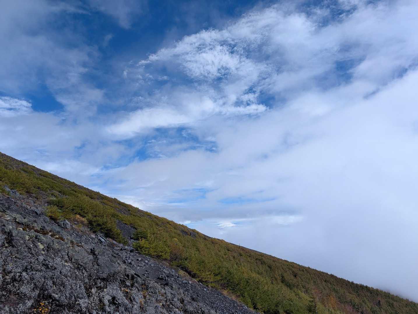 と思ったら突然青空