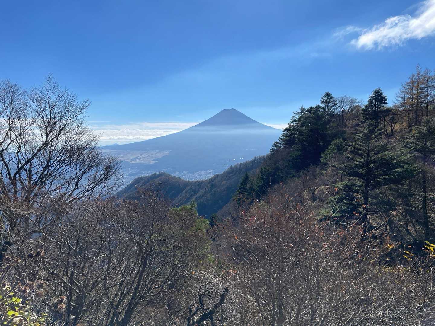 三ツ峠登山口-三ツ峠山 三ツ峠登山口〜河口湖駅コースの写真