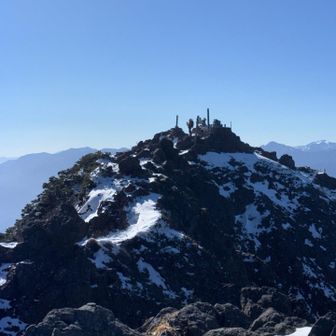 赤岳頂上目前
ちょうど登頂された方がいました