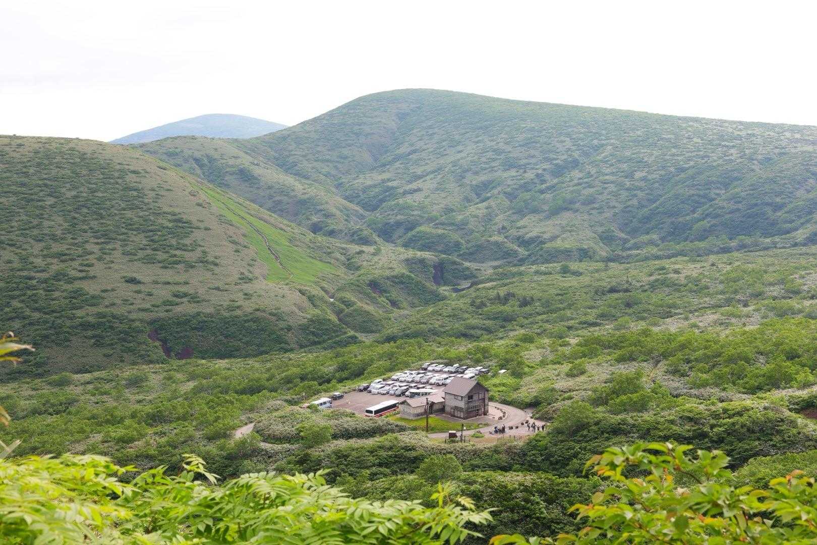 満車の八合目🅿️日曜で天気も良いから朝から凄い数の登山者だ