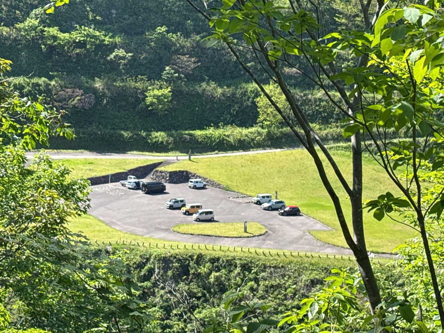 駐車場見えた！
まだ車あるね
良かった☺️